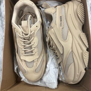 Steve Madden Men's Beige Sneakers